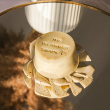 Charger l'image dans la galerie, Savon amande et grains d'avoine